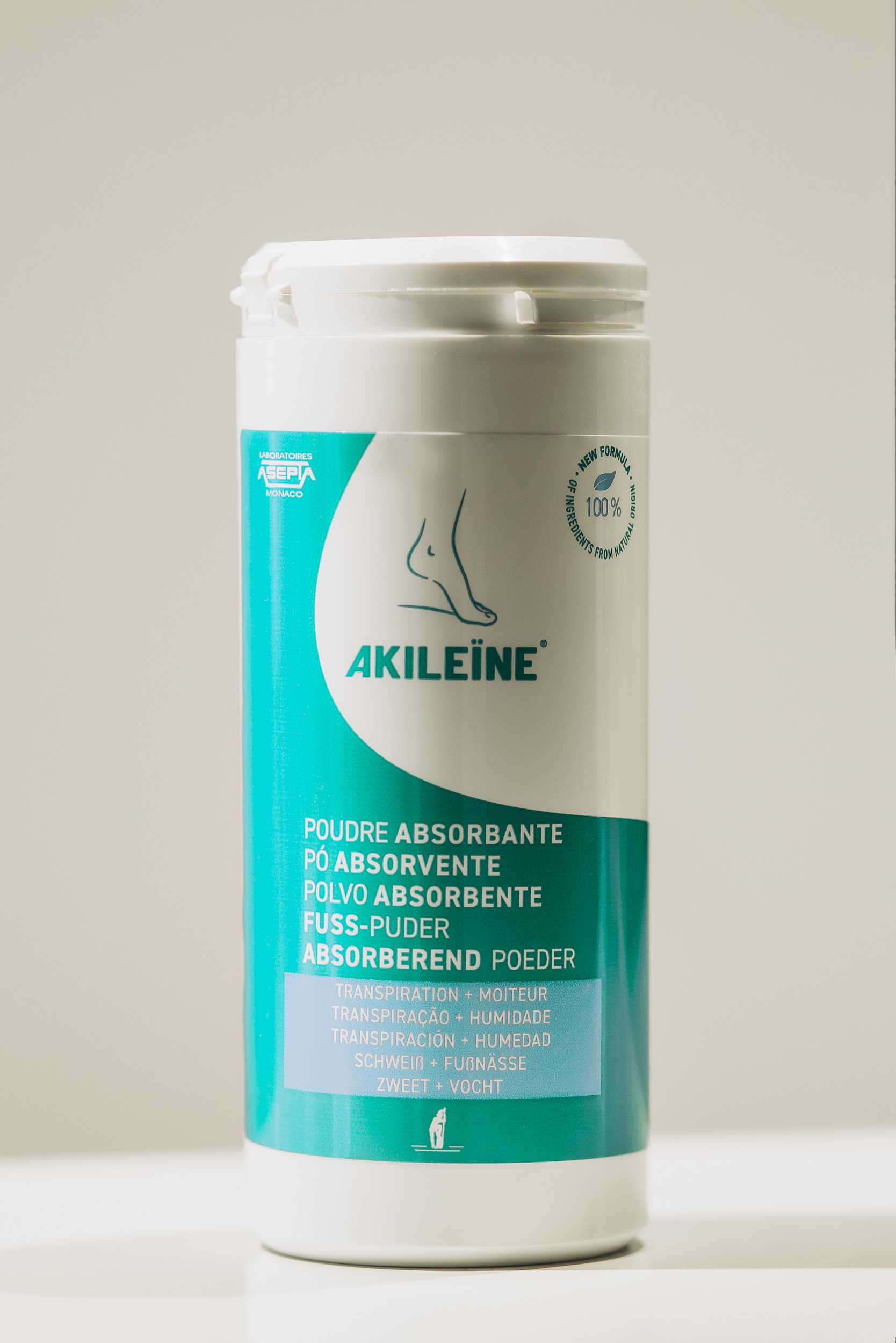 Абсорбуюча пудра для поглинання поту ніг- Akileine Absorbing Powder, 75 г